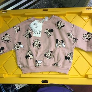 Minnie Mouse clothing set